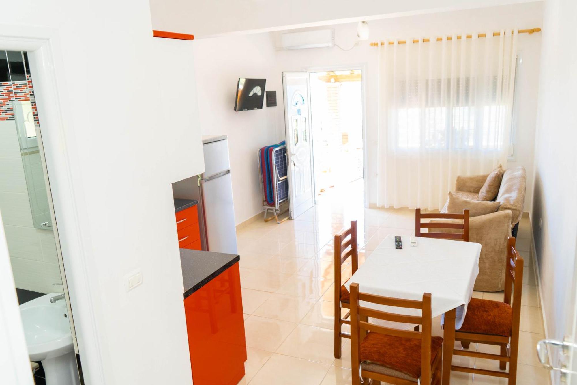 Vila Aliaj Vlorë 外观 照片